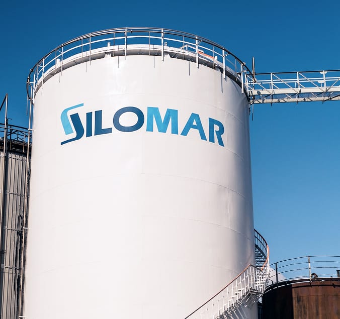 silomar serbatoio logo Srbatoio Silomar con disegnato sopra il logo